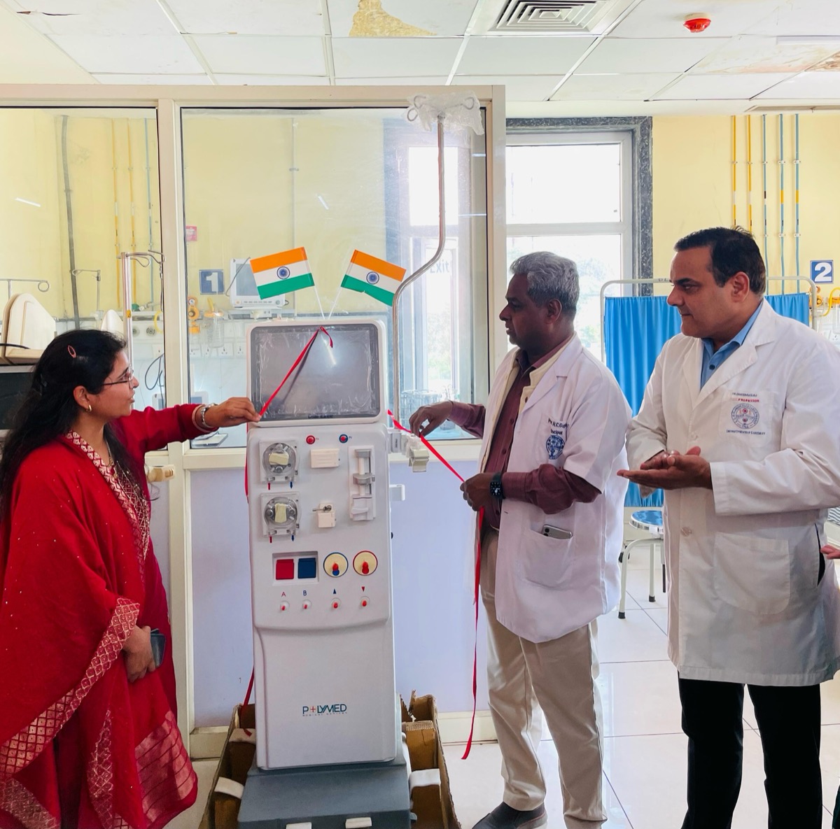 Inauguration of hemodiafiltration dialysis machine — advanced dialysis services by nephrologist Dr. Nidhi Gupta
